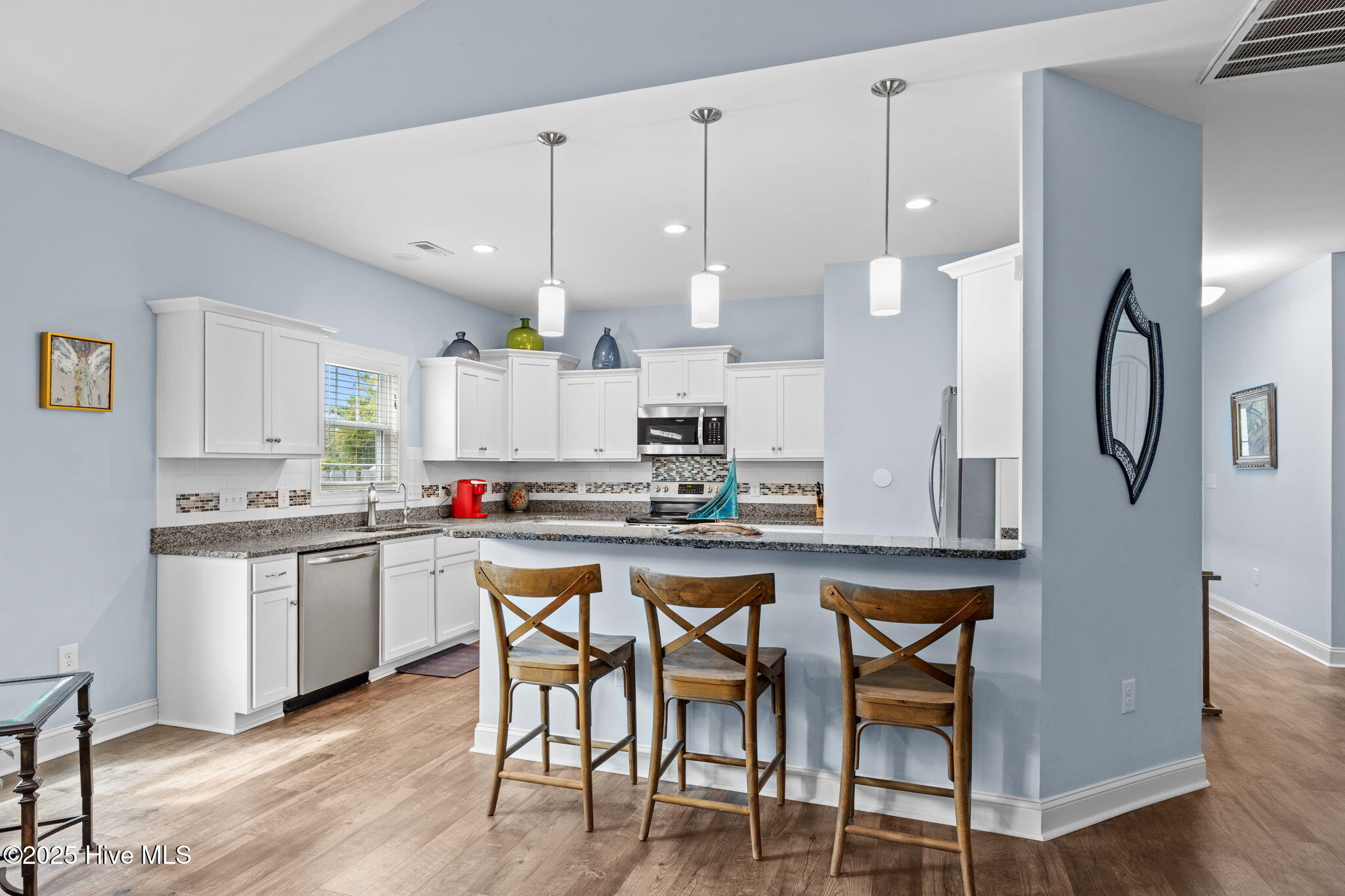 132 Chadwick Road Beaufort, NC 28516 - Photo 11 of 39 kitchen2