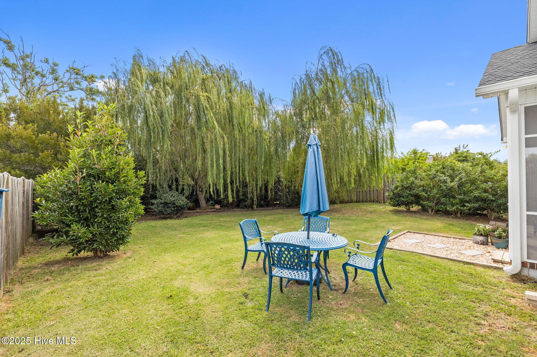 132 Chadwick Road Beaufort, NC 28516 - Photo 25 of 39 backyard