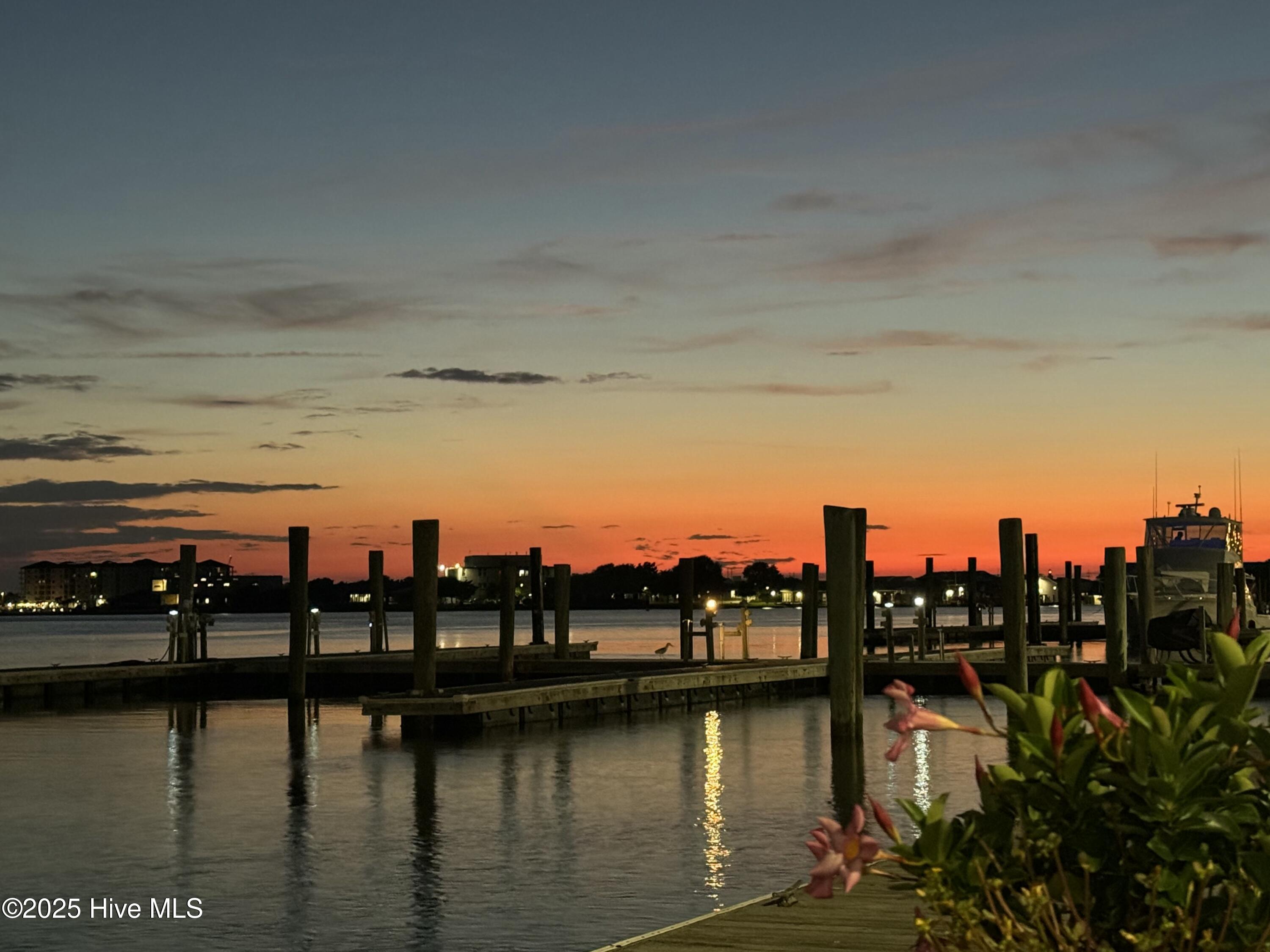 132 Chadwick Road Beaufort, NC 28516 - Photo 37 of 39 sunset2
