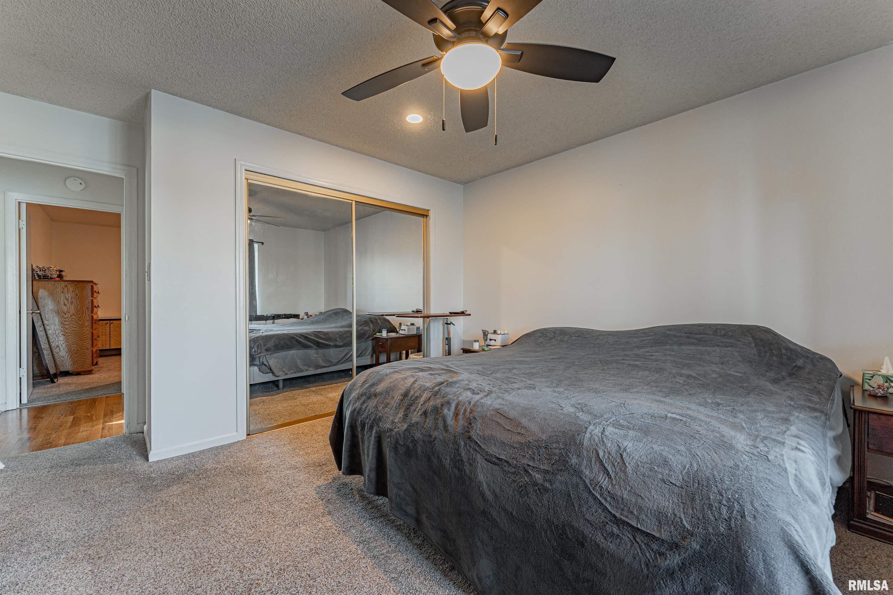 2354 Railsplitter Avenue Lincoln, IL 62656 - Photo 12 of 32 Gallery Image 12