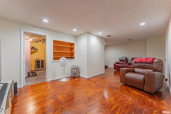 $143,000 | 2354 Railsplitter Avenue, Lincoln, IL 62656