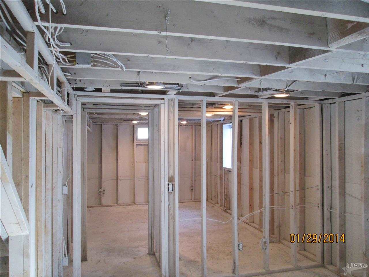 227 Stratton Way Decatur, IN 46733 - Photo 11 of 23