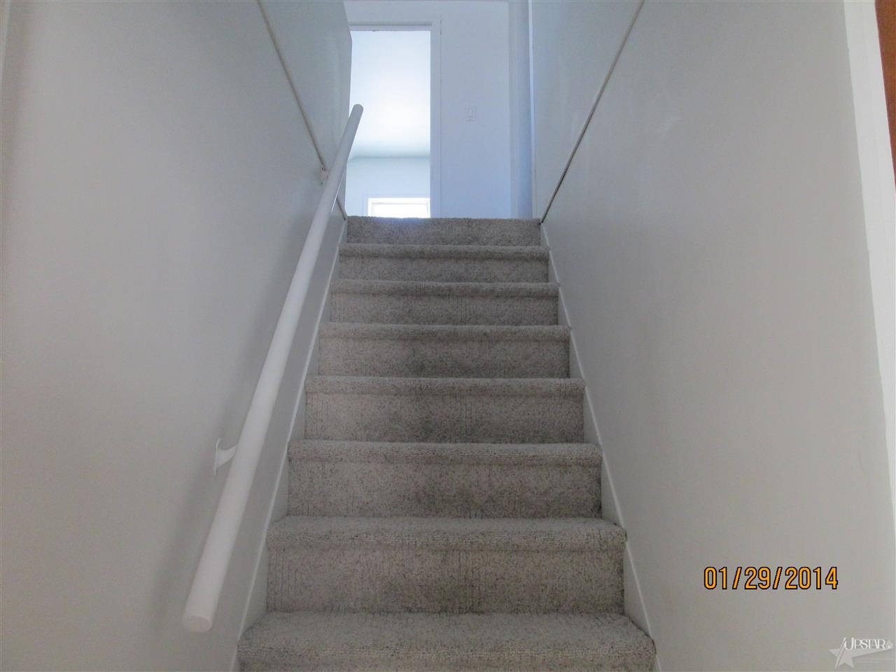 227 Stratton Way Decatur, IN 46733 - Photo 7 of 23