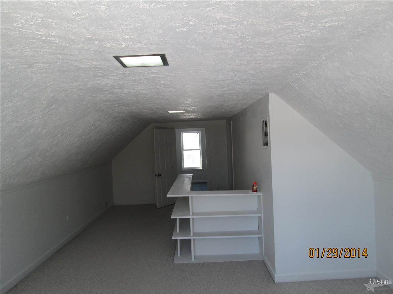227 Stratton Way Decatur, IN 46733 - Photo 9 of 23