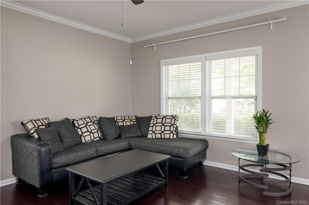 8411 Lustre Road Charlotte, NC 28215 - Photo 4 of 22