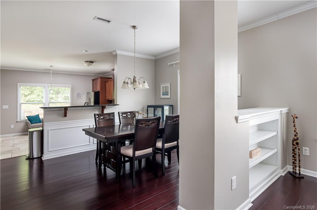 8411 Lustre Road Charlotte, NC 28215 - Photo 6 of 22