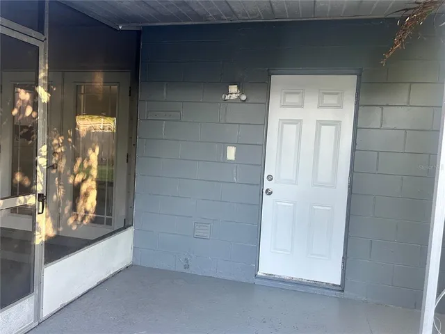 a view of empty room