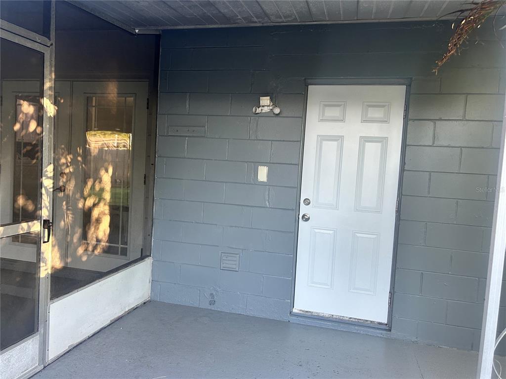 501 Firefly Lane Apollo Beach, FL 33572 - Photo 16 of 17 a view of empty room