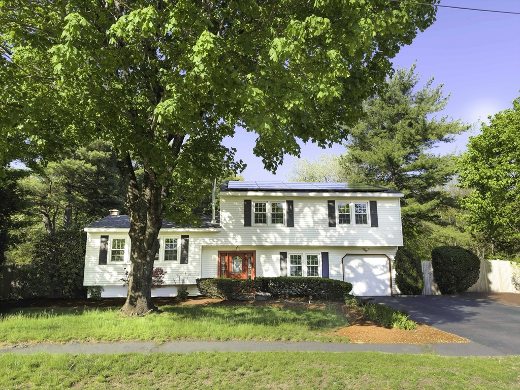 57 Wingate Road Holliston, MA 01746 - Photo 3 of 40 Gallery Image 3