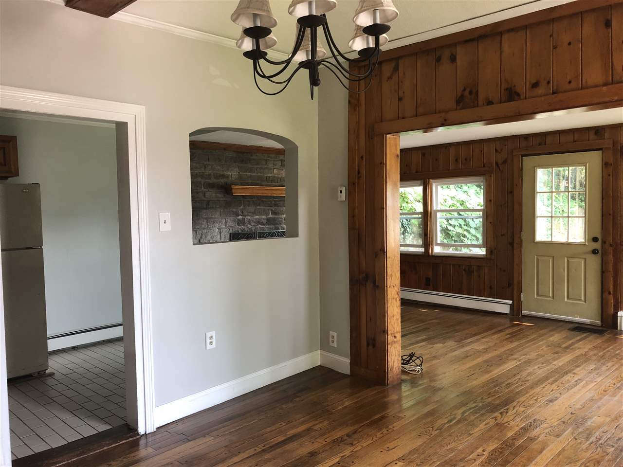 113 Cottage Road Manchester, NH 03103 - Photo 13 of 34 Gallery Image 13