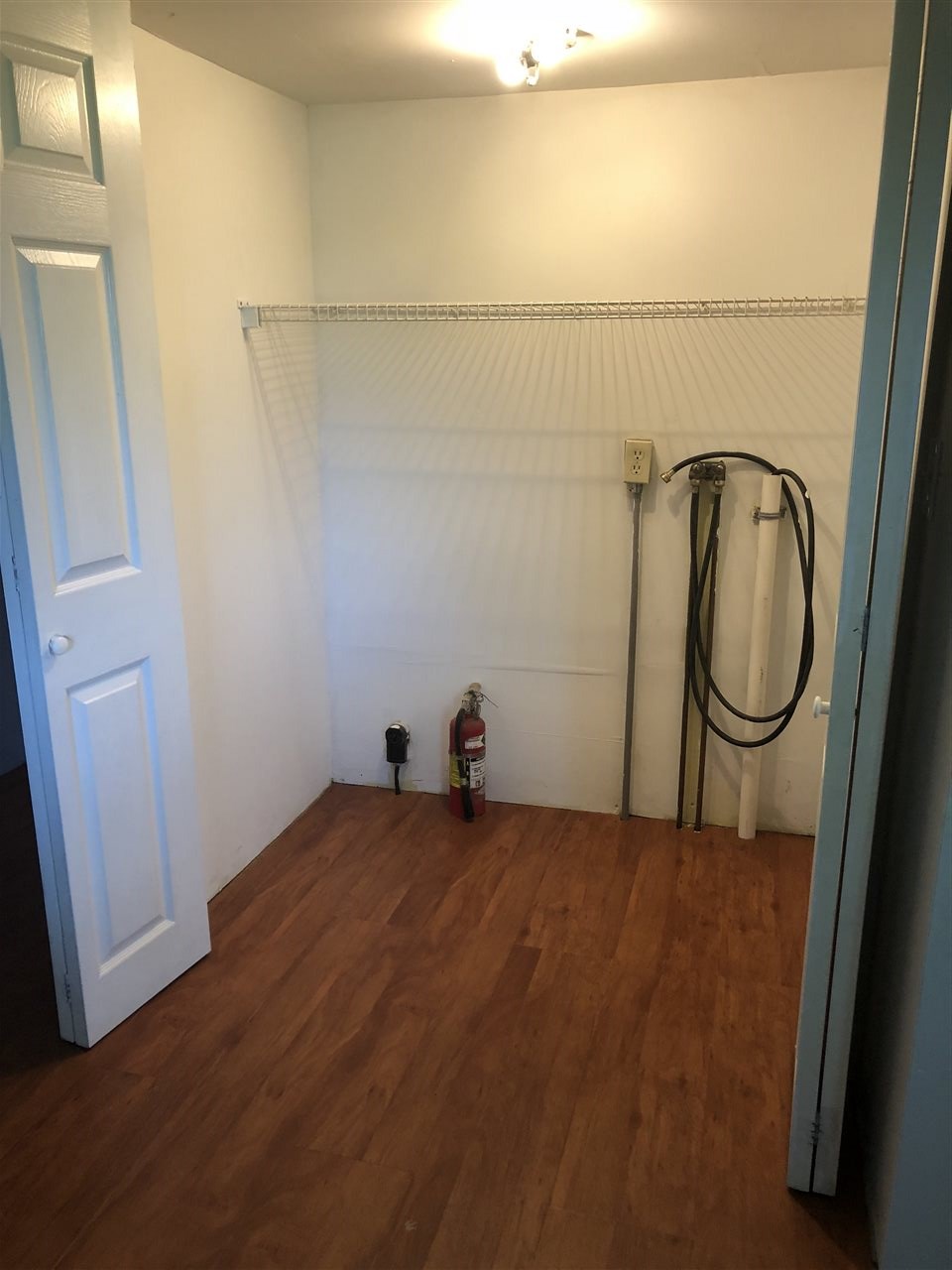 113 Cottage Road Manchester, NH 03103 - Photo 26 of 34 Gallery Image 26