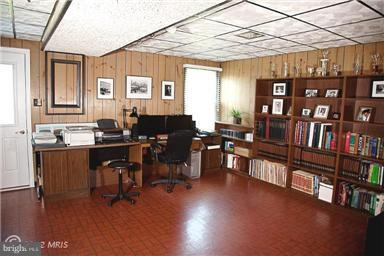 15035 Wellwood Road Silver Spring, MD 20905 - Photo 5 of 21 General Use Are/Office