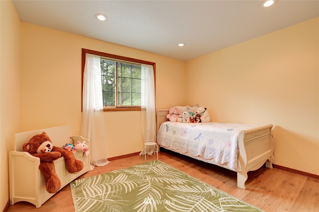 2425 243rd Place Southwest Bothell, WA 98021 - Photo 11 of 20
