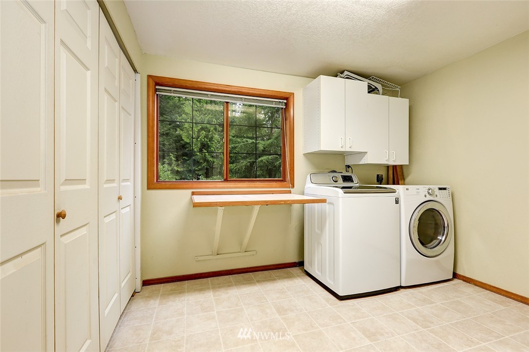 2425 243rd Place Southwest Bothell, WA 98021 - Photo 16 of 20