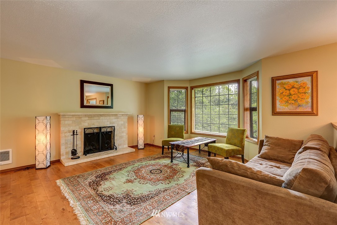 2425 243rd Place Southwest Bothell, WA 98021 - Photo 3 of 20