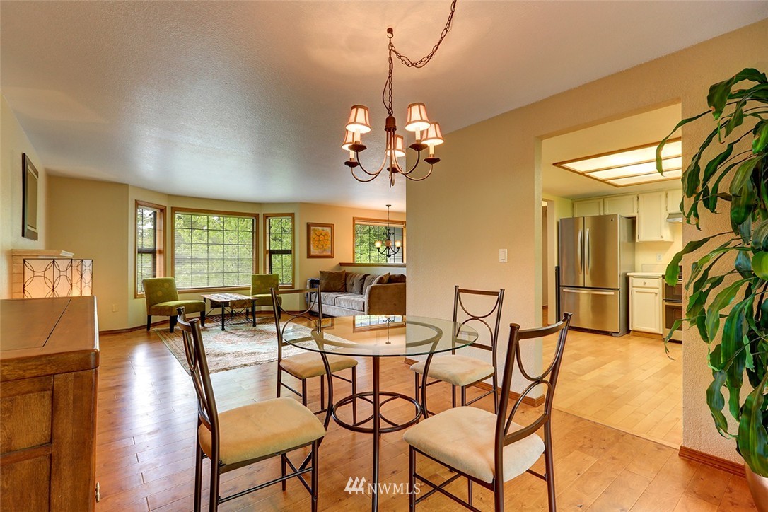 2425 243rd Place Southwest Bothell, WA 98021 - Photo 6 of 20