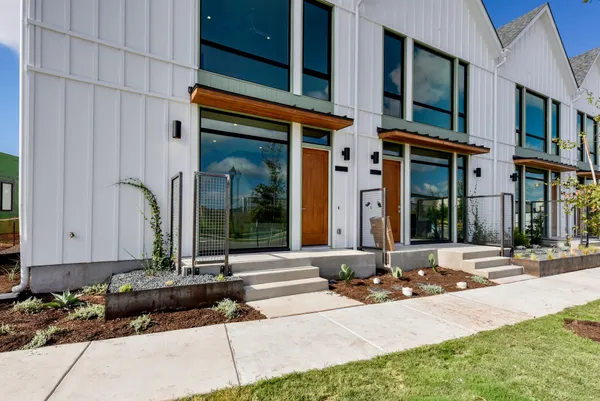 $4,500 | 2517 Philomena Street, Austin, TX 78723