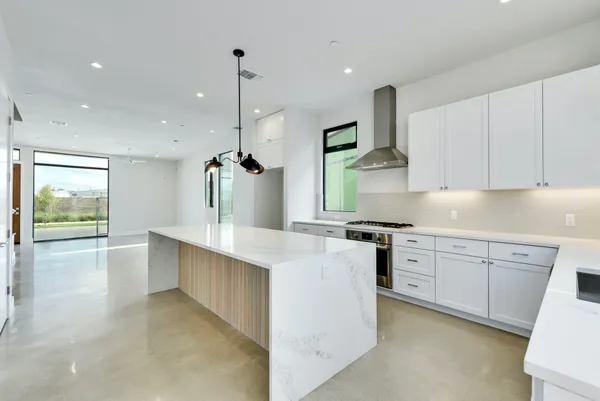 $4,500 | 2517 Philomena Street, Austin, TX 78723