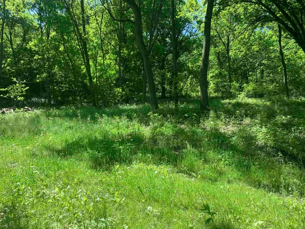 $1,219,000 | 3954 Oak, Potosi, WI 53820