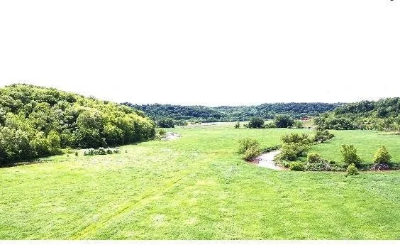 $1,219,000 | 3954 Oak, Potosi, WI 53820