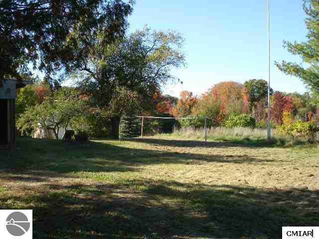 465 East Wing Road Mount Pleasant, MI 48858 - Photo 9 of 9 1767129-8.JPG