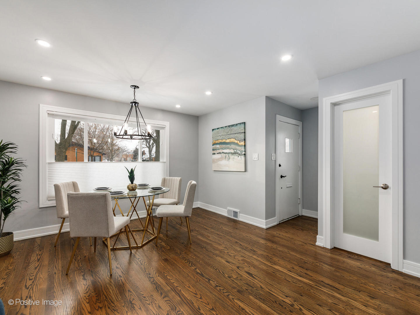 7225 East Prairie Road Lincolnwood, IL 60712 - Photo 3 of 30