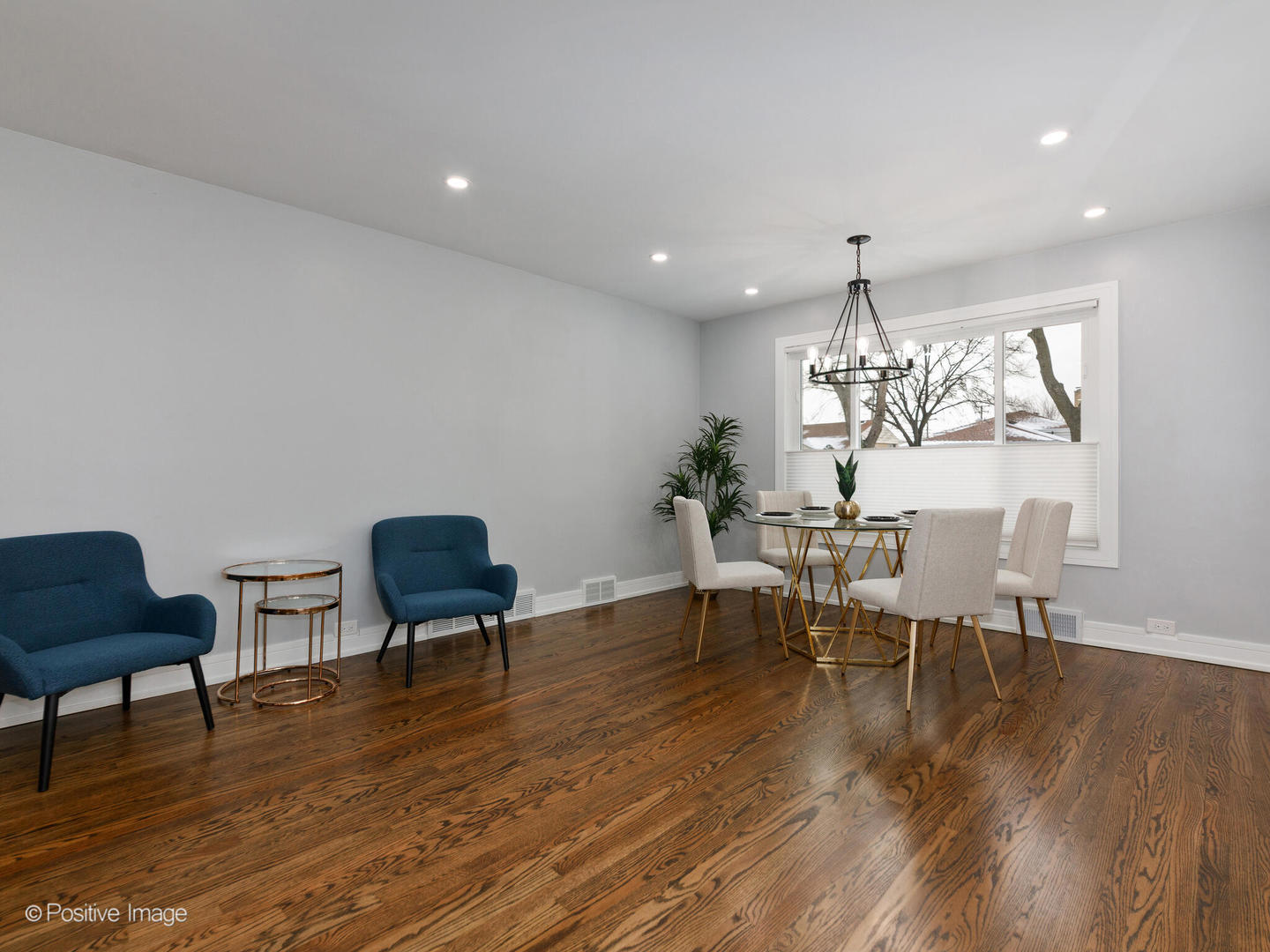 7225 East Prairie Road Lincolnwood, IL 60712 - Photo 4 of 30