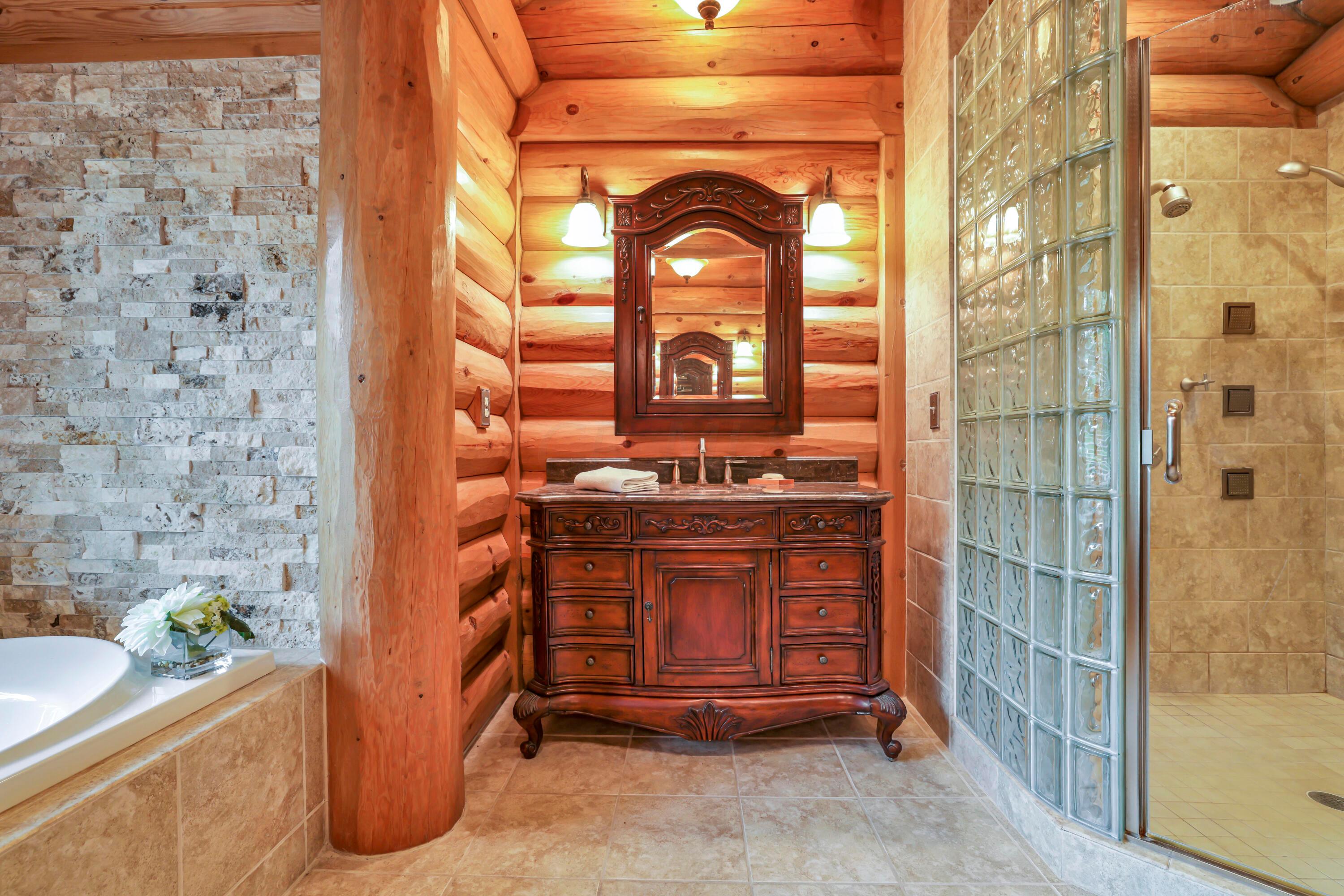 10985 Clearport Road Southwest Amanda, OH 43102 - Photo 48 of 126 1 of 2 vanities