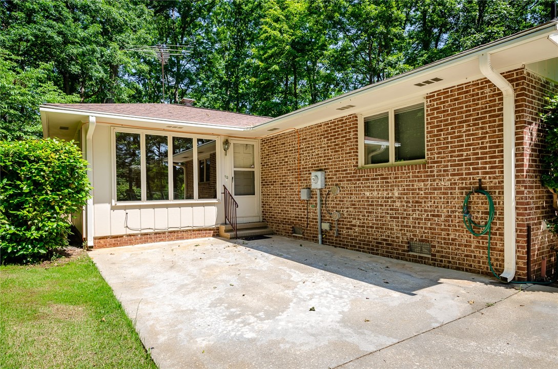 831 Blake Dairy Road Belton, SC 29627 - Photo 27 of 36