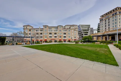 a view of building with outdoor space
