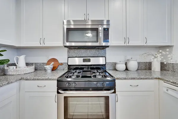 $799,800 | 20488 Stevens Creek Boulevard, Unit 1406, Cupertino, CA 95014
