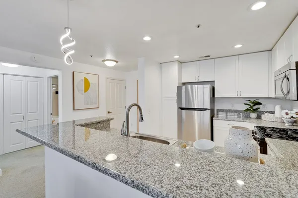 $799,800 | 20488 Stevens Creek Boulevard, Unit 1406, Cupertino, CA 95014