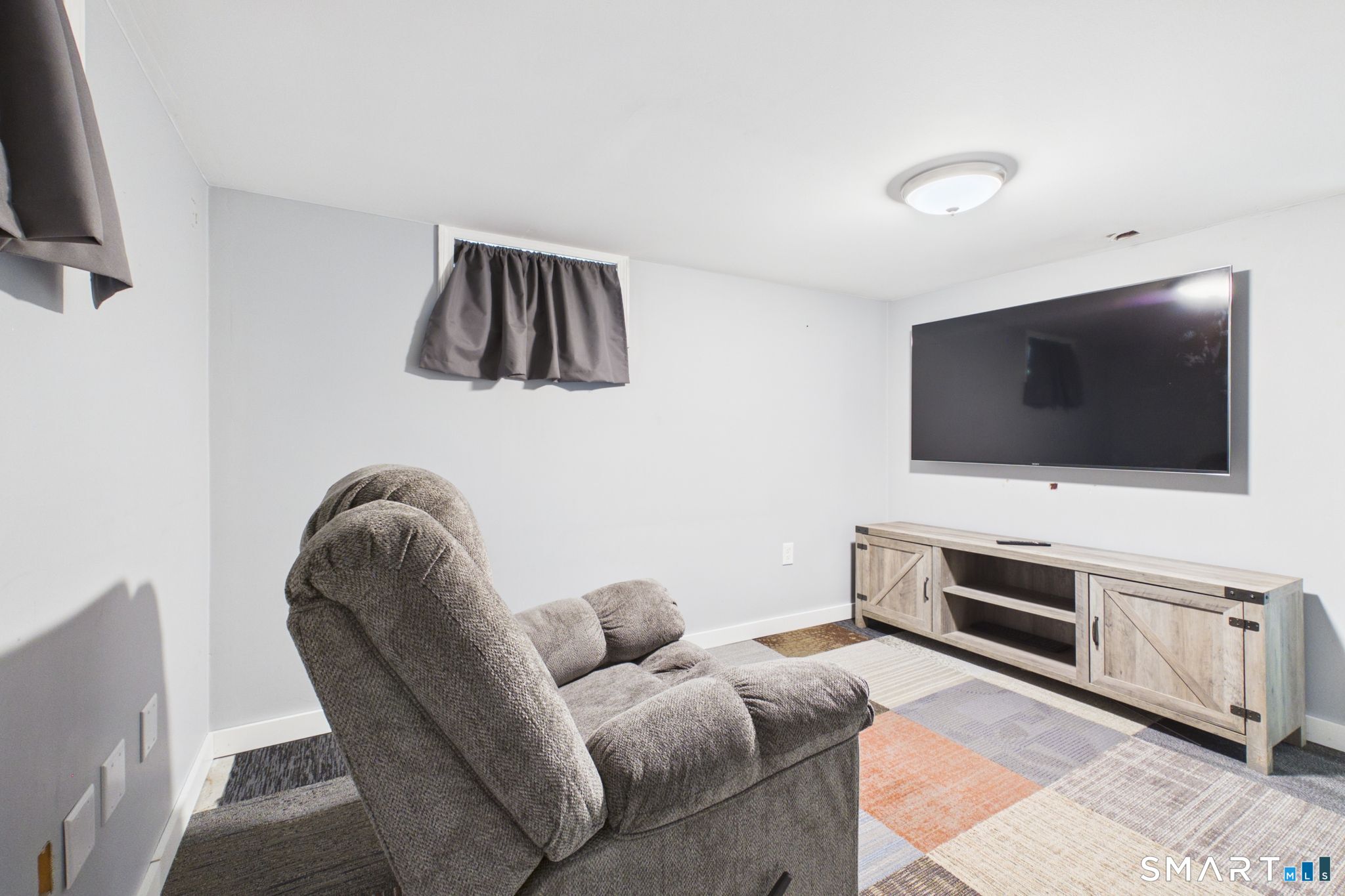 15 Gary Road Enfield, CT 06082 - Photo 22 of 28