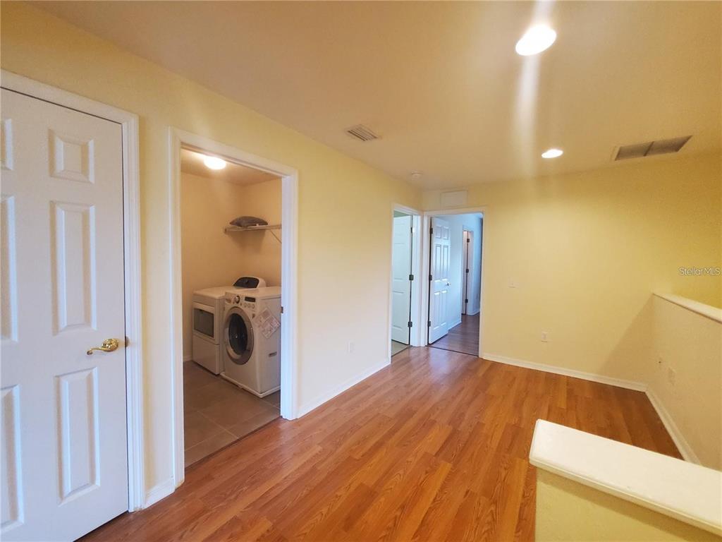 1561 Northwest 29 Road, Unit 228 Gainesville, FL 32605 - Photo 17 of 31