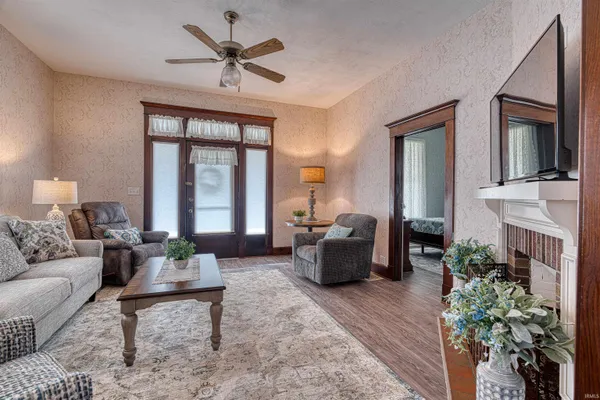 $200,000 | 1502 Hollywood Avenue, Evansville, IN 47712