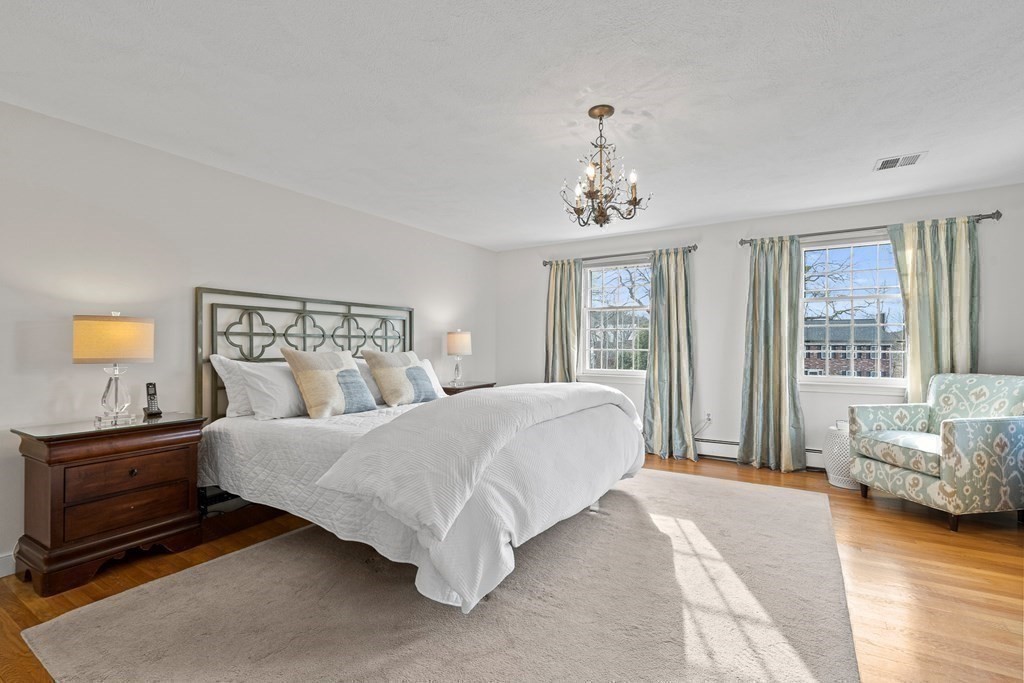 61 Eisenhower Circle Wellesley, MA 02482 - Photo 20 of 34