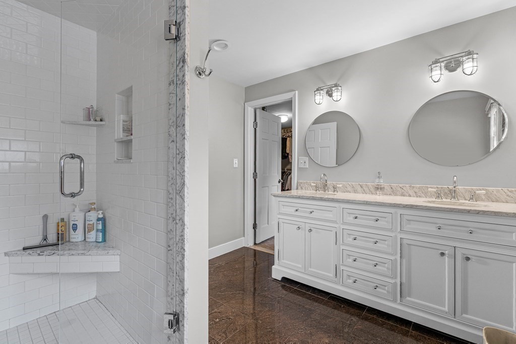 61 Eisenhower Circle Wellesley, MA 02482 - Photo 22 of 34