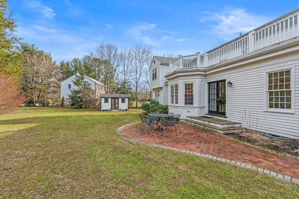 61 Eisenhower Circle Wellesley, MA 02482 - Photo 30 of 34