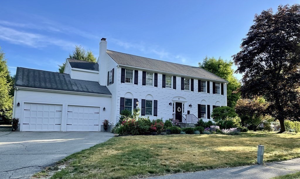 61 Eisenhower Circle Wellesley, MA 02482 - Photo 33 of 34