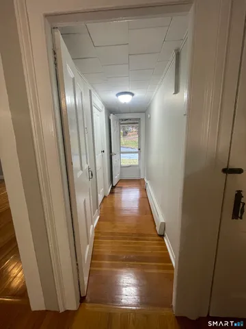 $2,300 | 9 Hicksville Road, Cromwell, CT 06416