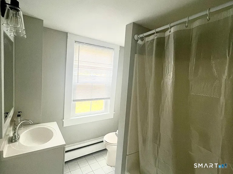 9 Hicksville Road Cromwell, CT 06416 - Photo 10 of 23