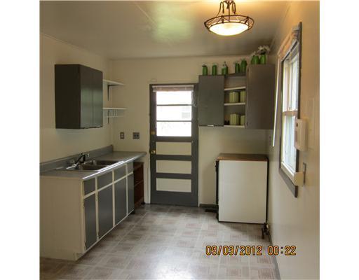 1119 Heard Springfield, OH 45506 - Photo 2 of 6
