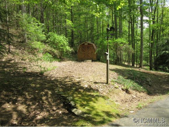 358 Left Fork Run Road Bakersville, NC 28705 - Photo 3 of 18 Gallery Image 3