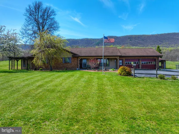 $389,000 | 2679 Raystown Road, Hopewell, PA 16650