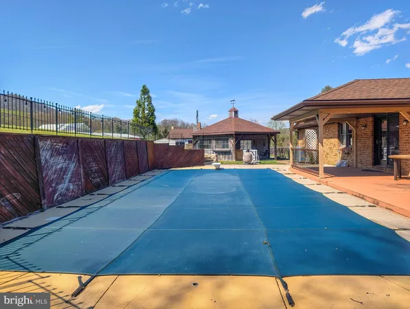 $389,000 | 2679 Raystown Road, Hopewell, PA 16650