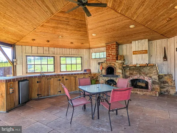 $389,000 | 2679 Raystown Road, Hopewell, PA 16650