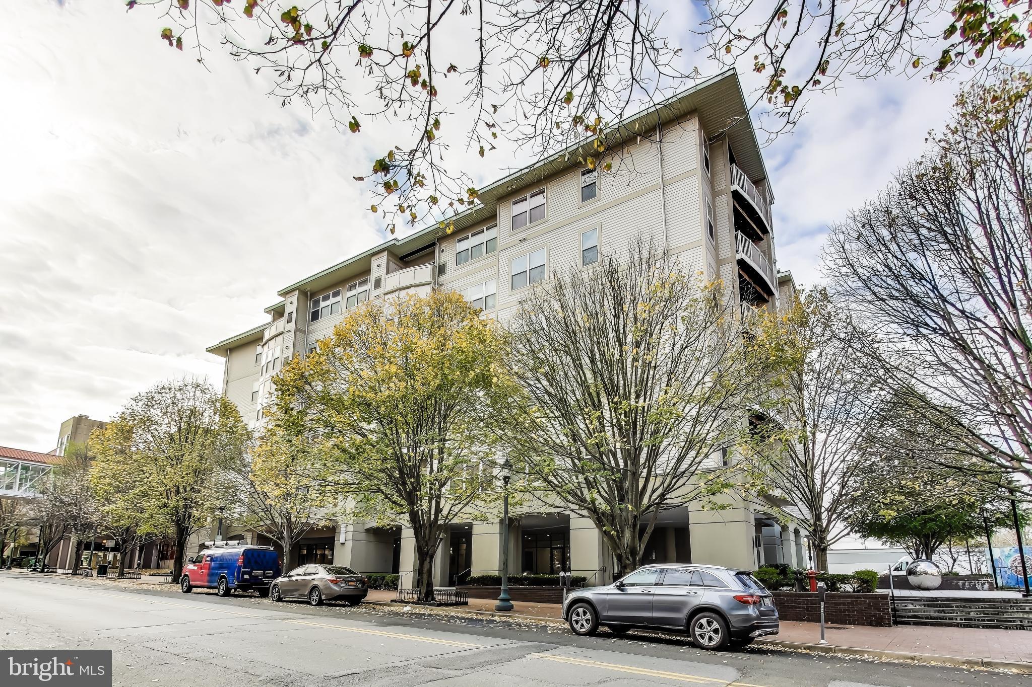 8045 Newell Street, Unit 108 Silver Spring, MD 20910 - Photo 30 of 33 a building view