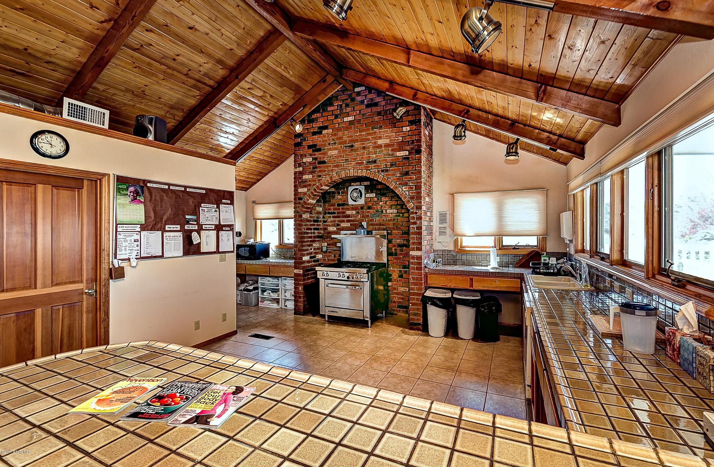 1916 Vine Road Prescott Valley, AZ 86314 - Photo 30 of 34 030_Clubhouse Kitchen