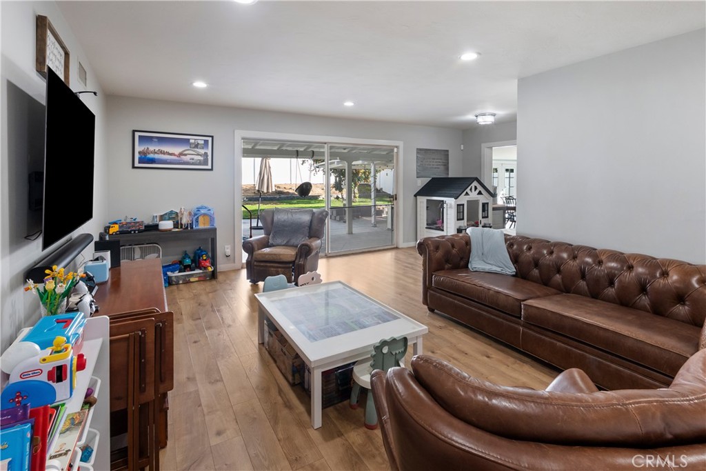 2920 Cheyenne Road Riverside, CA 92506 - Photo 9 of 31