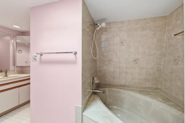 $288,000 | 6520 Southeast Windsong Lane, Unit 728, Stuart, FL 34997